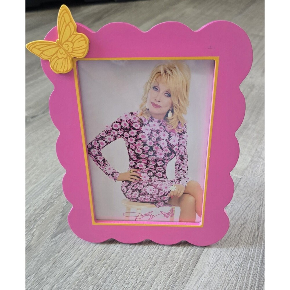 New Dolly Summer 2026 5x7 Butterfly Picture Frame Pink Dolly Parton Licensed